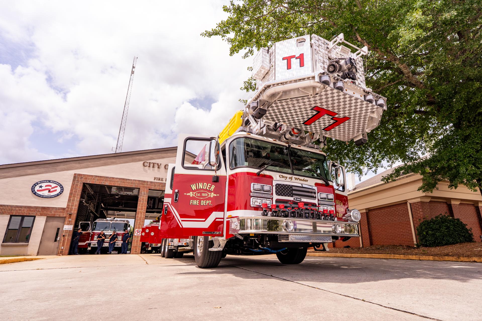 Winder Fire Department adds 100-foot platform truck to fleet